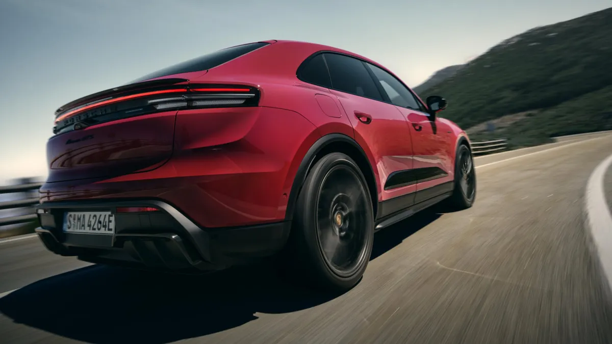 Porsche Macan Electric Switzerland Market Status November 2025